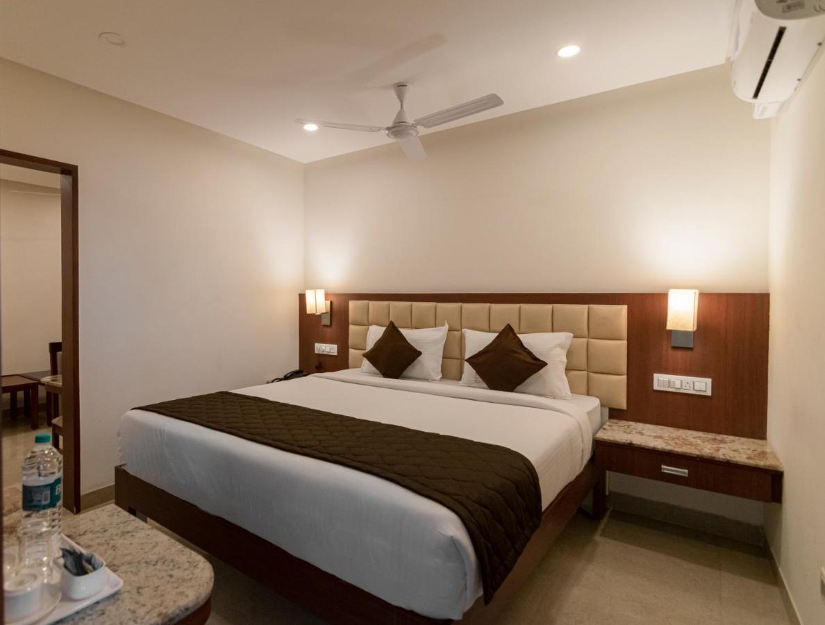 Hotel Dasya - Formerly Nice Stay The Business Hotel บังกาลอร์ ภายนอก รูปภาพ