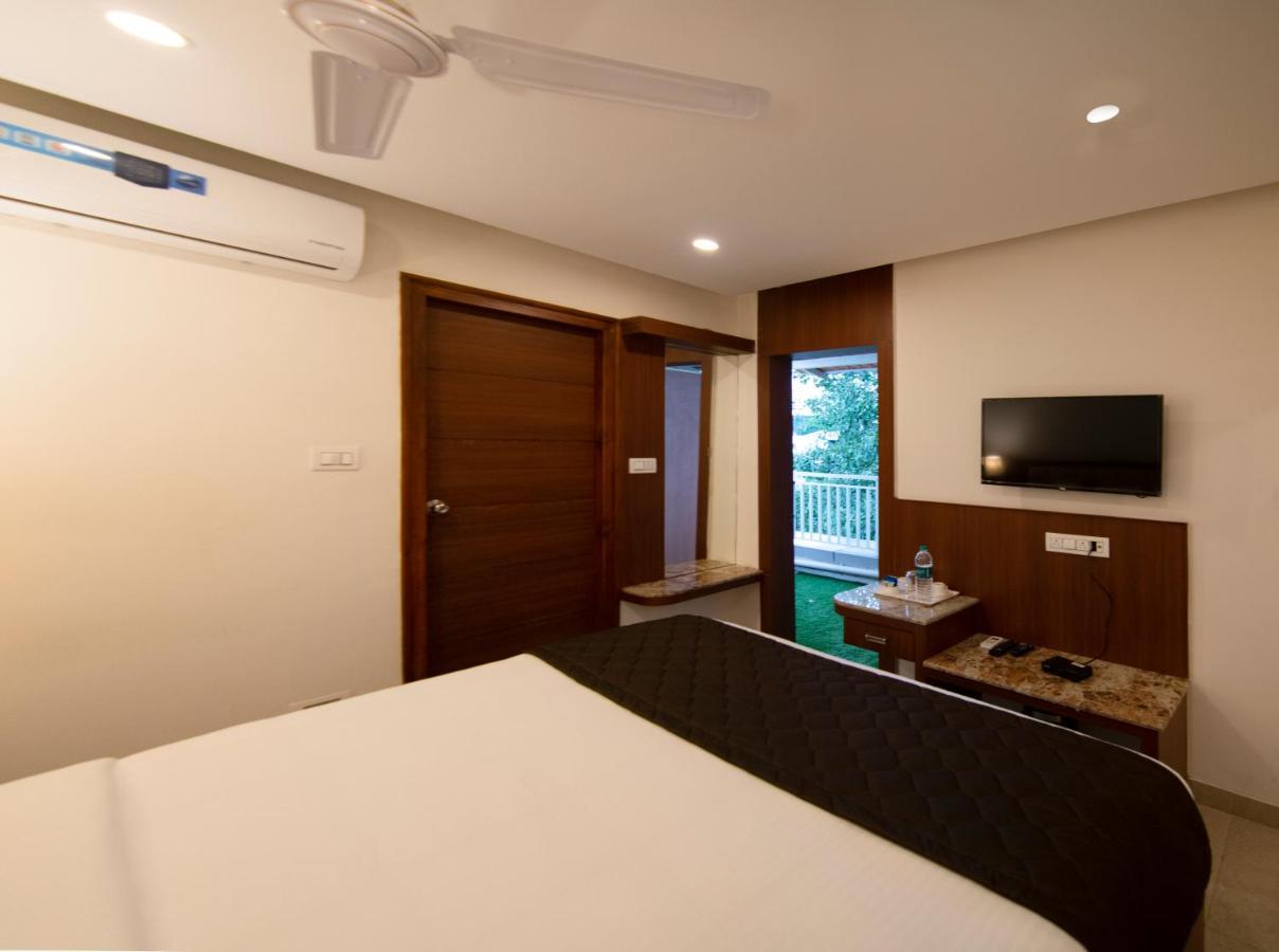 Hotel Dasya - Formerly Nice Stay The Business Hotel บังกาลอร์ ภายนอก รูปภาพ